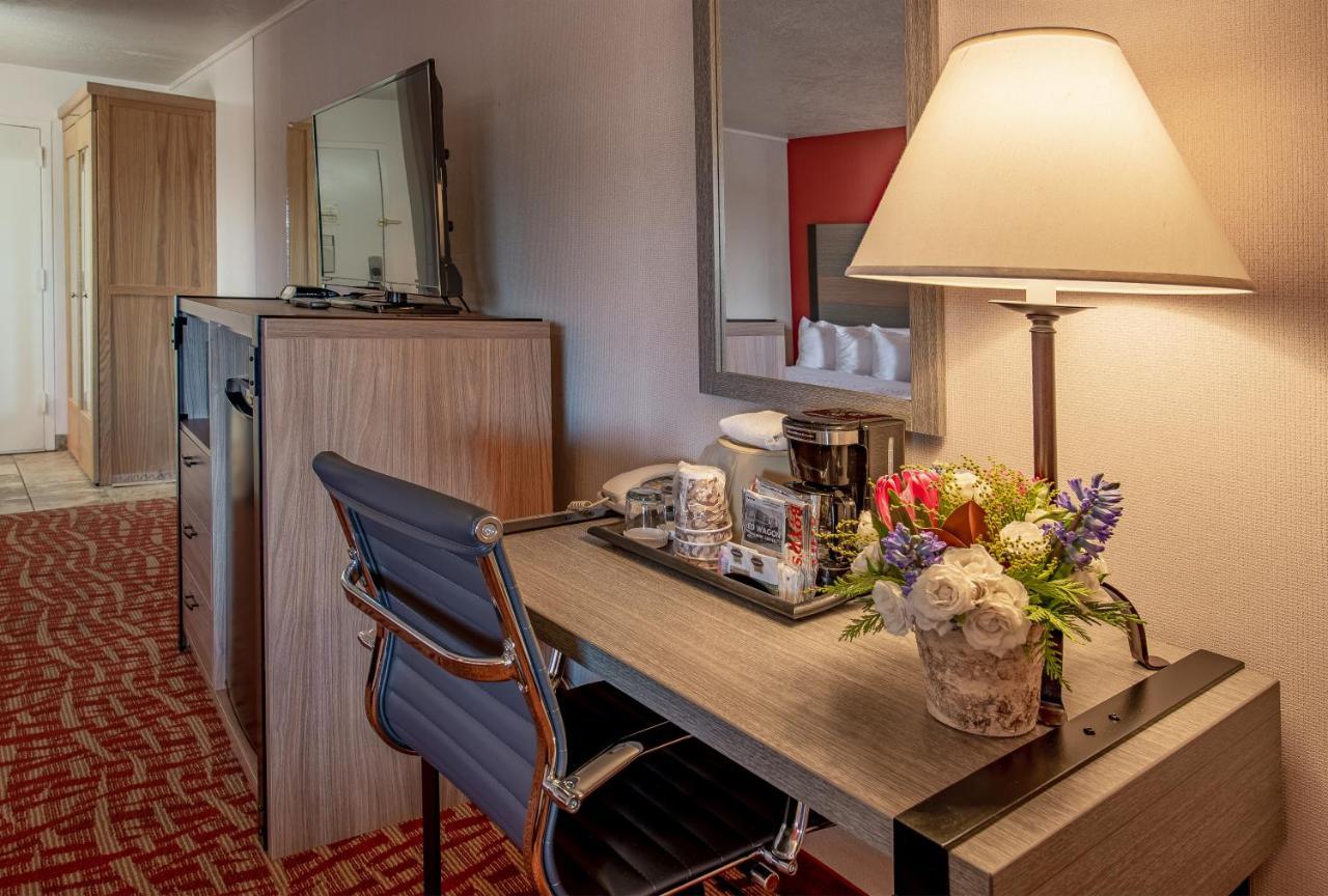 49'Er Inn & Suites Джексон Экстерьер фото