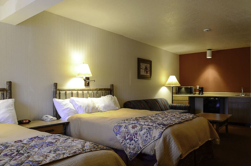 49'Er Inn & Suites Джексон Экстерьер фото