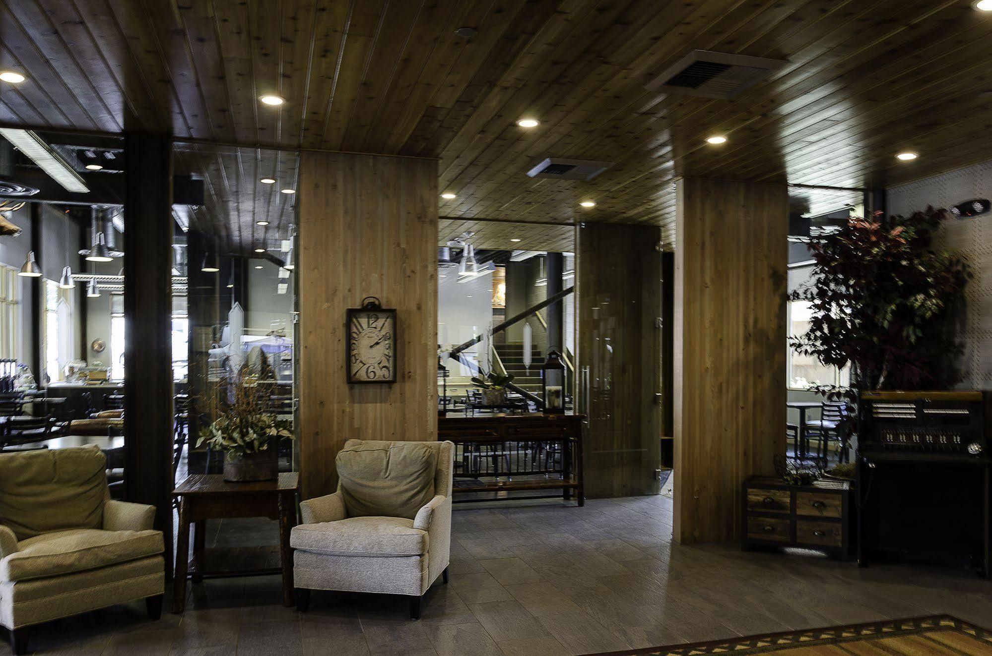 49'Er Inn & Suites Джексон Экстерьер фото